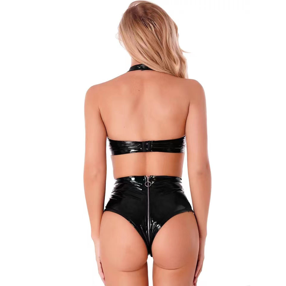 Set di lingerie sexy in pelle  - Minimizer Bra Women recensione e prezzo