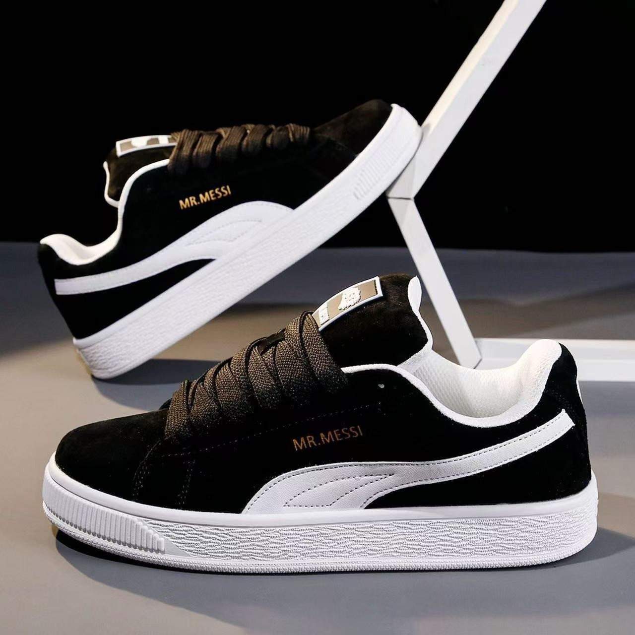 Nuove Sneakers da Donna 2025,  - Vans Shoes Old Skool recensione e prezzo
